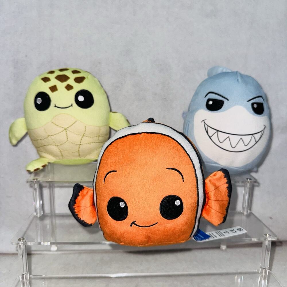 EUC Cuutopia 5" Finding Nemo Disney Pixar Squish Plushes Bruce Squirt
